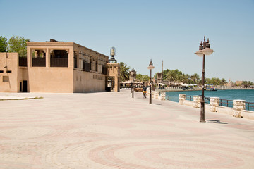 Obraz premium Promenade am Dubai Creek - Heritage Village