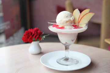 Icecream with jelly and milk