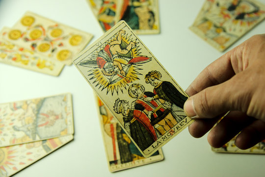 cartomancie tarot de marseille