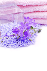 Obraz na płótnie Canvas towel and flower for spa and wellness