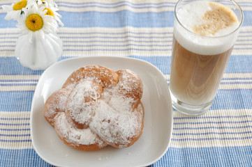 Süsses Gebäck zum Frühstück