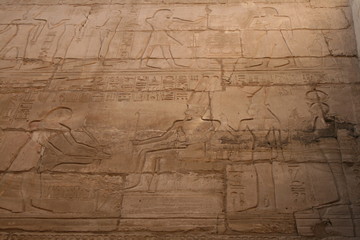 Fototapeta na wymiar Świątynia Karnak skryba