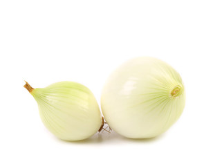 Peeled white onions