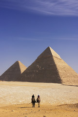 Great Pyramids of Giza, Cairo © donyanedomam