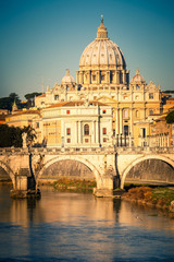 Naklejka na ściany i meble Tiber i Katedra Świętego Piotra, Rzym