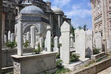 mezarlık