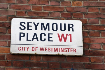Seymour Place street sign in London