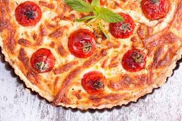 cheese tart with tomato