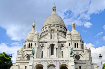 Fototapeta na wymiar Sacre Coeur Basilica – Paris