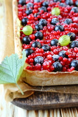 berry pie with currants