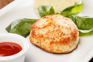 Meat cutlet with mashed potatoes