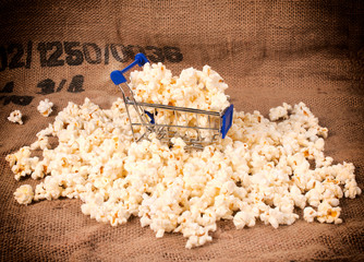 Trolley and pop corn