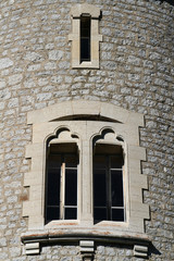 Détail architectural de la tour d'Avallon