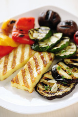 Grilled Halloumi cheese and vegetables