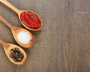Spices, salt and tomato sauce