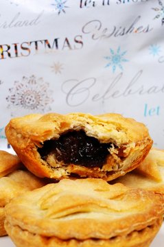 Christmas mince pies © Arena Photo UK