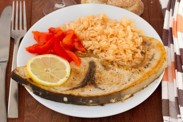 fried fish with boiled rice