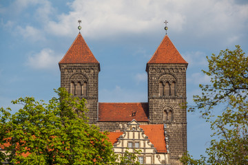 Obraz premium Schloss / Stiftskirche Welterbestadt Quedlinburg