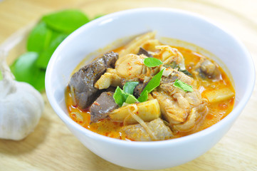 Red Curry Chicken