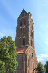 Fototapeta na wymiar Pozostała wieża Marienkirche Wismar (HDR)