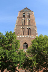 Fototapeta na wymiar Pozostała wieża Marienkirche Wismar