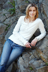 Portrait of smiling woman in a park