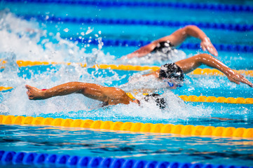 Swimming race