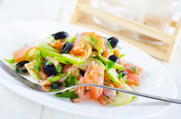 salad with salmon