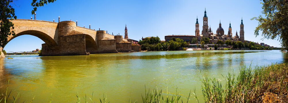 Panorama of Zaragoza