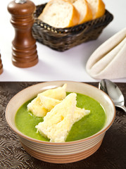 Broccoli soup