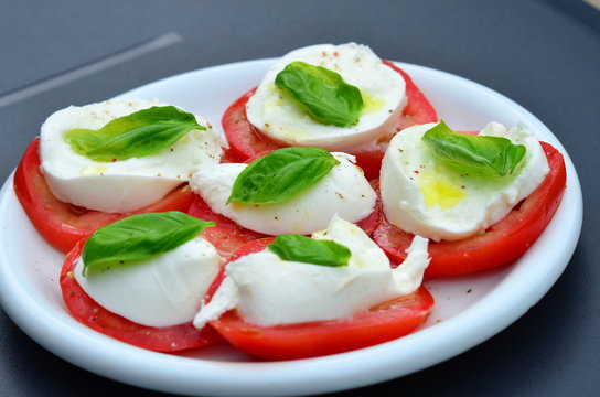 Mozzarella di bufala and tomato salad