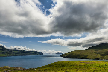 Fototapeta na wymiar Krajobraz w Vestmannasund na Wyspach Owczych