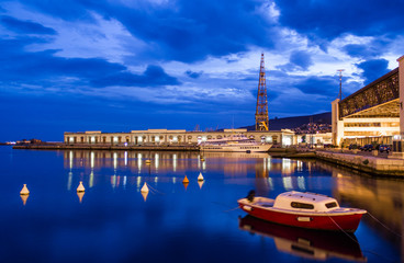 Fototapete bei efototapeten.de bestellen   