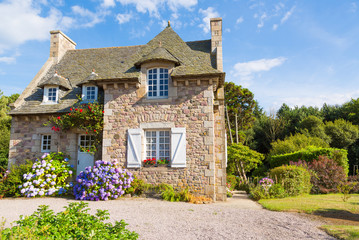 French Brittany typical house - obrazy, fototapety, plakaty