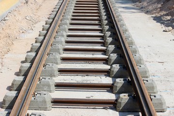 Voie ' tramway ' en attente de son revêtement