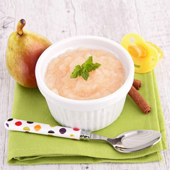 pear compote