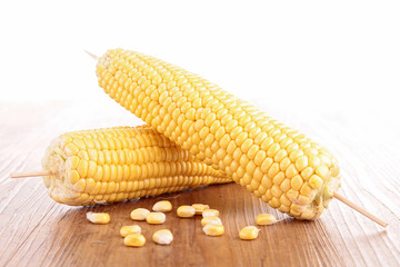 fresh corn on wood