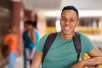 male african american college student - obrazy, fototapety, plakaty