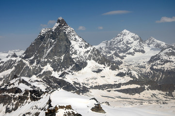Fototapeta na wymiar The summits of the Matterhorn and Dent Blanche in the Swiss alps