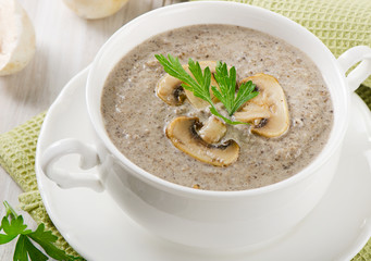 Creamy mushroom soup