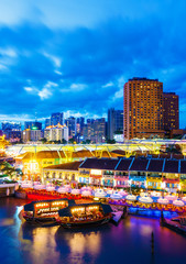 Fototapeta premium Singapore skyline at night