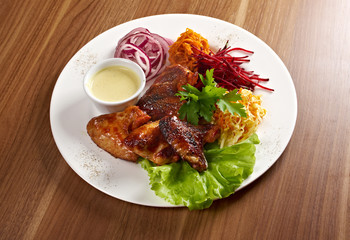 Grilled chicken wings