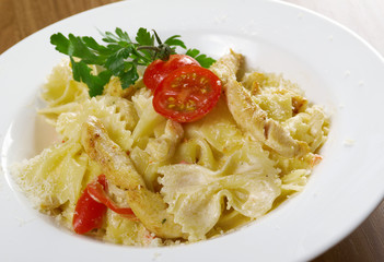 Farfalle pasta