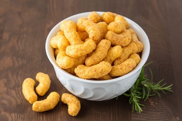 Erdnussflips