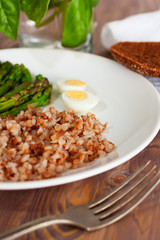 Asparagus with eggs