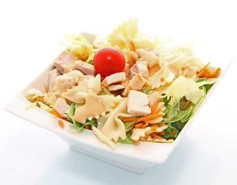 Salade froide farfalles poulet