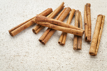 cinnamon sticks