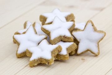 typical christmas cinnamon star cookies