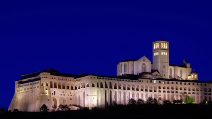 Fototapeta na wymiar Assisi Nacht - Assisi night 02
