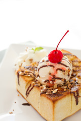 honey toast with vanilla ice cream : with white text space